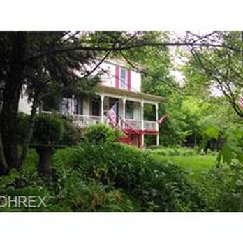 Apple Butter - Bed & Breakfast Near Me - Coshocton, Ohio Apple Butter - Bed & Breakfast Near Me - Coshocton, Ohio