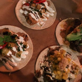 La Carnita - Mexican Near Me - Toronto, Ontario La Carnita - Mexican Near Me - Toronto, Ontario