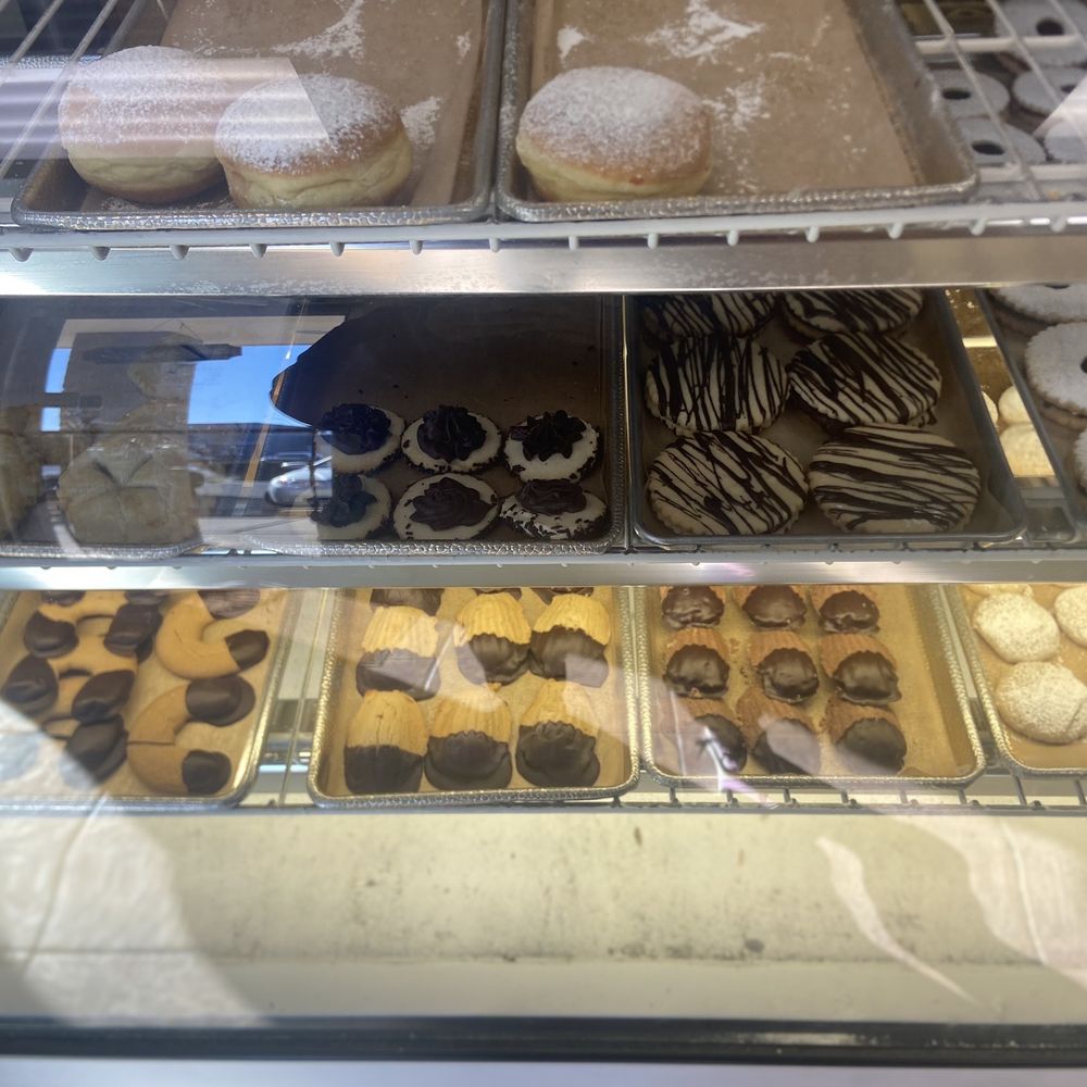 Marina's German Bakery - Bakeries Near Me - El Paso, Texas Marina's German Bakery - Bakeries Near Me - El Paso, Texas