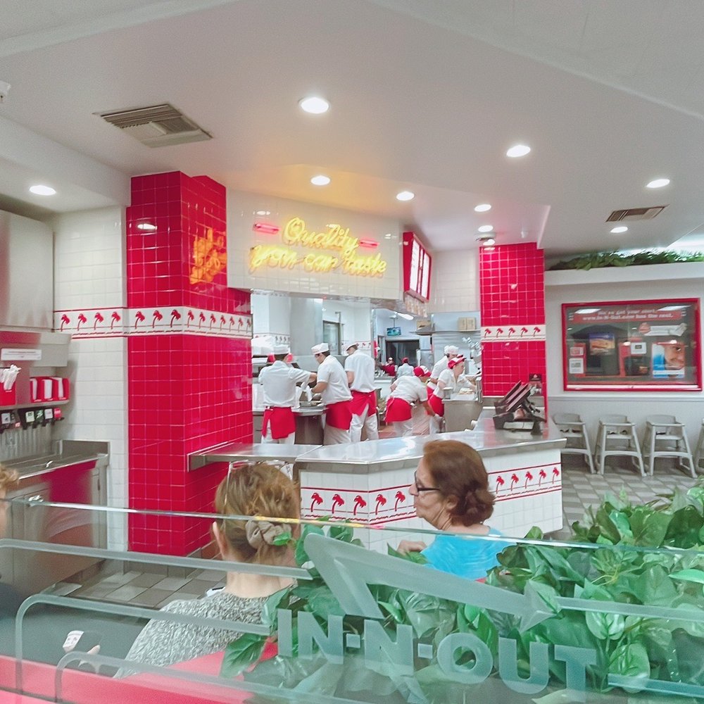 In-N-Out Burger - Burgers Near Me - Rancho Cucamonga, California