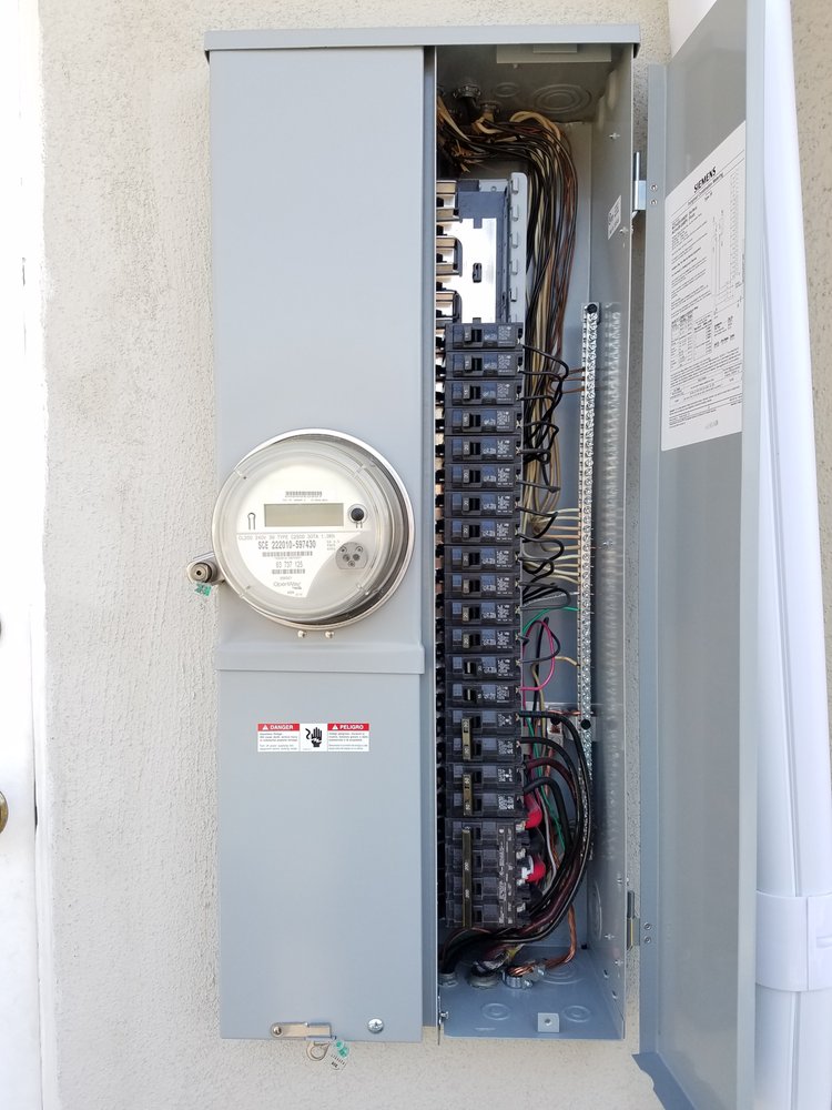 Slide of Rey Electric