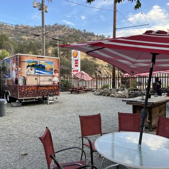 Pupusas la Sabrosa - Patio - Food Trucks Near Me - Three Rivers, California