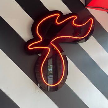Byrd’s Hot Chicken - Halal Near Me - Schaumburg, Illinois