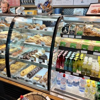 Aeroporto de Lisboa - Airport Refreshments - Airports Near Me - Lisbon, 11 Aeroporto de Lisboa - Airport Refreshments - Airports Near Me - Lisbon, 11