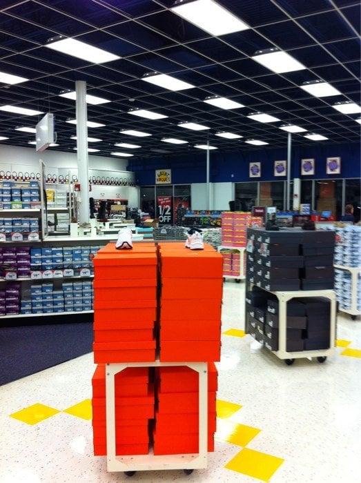 SHOE CARNIVAL 1115 Vidina Pl, Oviedo, Florida Shoe Stores Phone