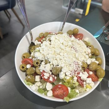 Fuegos Del Sur - Kendall - Mediterranean salad - Argentine Near Me - Kendall, Florida Fuegos Del Sur - Kendall - Mediterranean salad - Argentine Near Me - Kendall, Florida