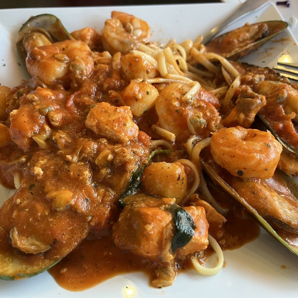 Tuscany Italian Grill - Linguini Tuttomare - Italian Near Me - Brenham, Texas Tuscany Italian Grill - Linguini Tuttomare - Italian Near Me - Brenham, Texas