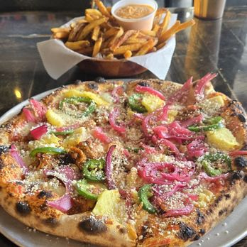 Lowbrow Pizza & Beer - Pizza Near Me - Naples, Florida Lowbrow Pizza & Beer - Pizza Near Me - Naples, Florida