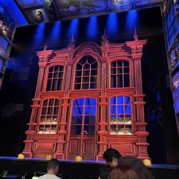 Stage-pre show Paddington Stage-pre show Paddington