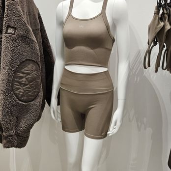 ALO - Men's Clothing Near Me - Cerritos, California ALO - Men's Clothing Near Me - Cerritos, California