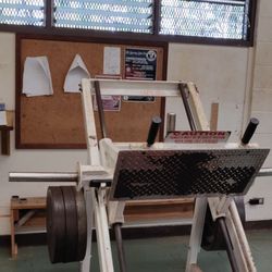 Kamehameha Park - Weight Room