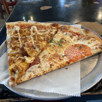 Front Street Pizza - Pizza Near Me - Brooklyn, New York Front Street Pizza - Pizza Near Me - Brooklyn, New York