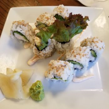 Restaurant SUNTORY - The california roll with fresh crab, and the sashimi sampler amazeballs. - Japanese Near Me - Honolulu, Hawaii Restaurant SUNTORY - The california roll with fresh crab, and the sashimi sampler amazeballs. - Japanese Near Me - Honolulu, Hawaii