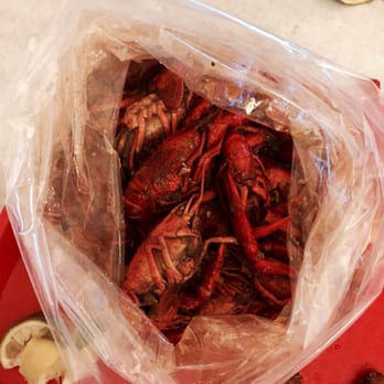 LA Crawfish - Garlic butter mudbugs, nice job! - Vietnamese Near Me - San Antonio, Texas