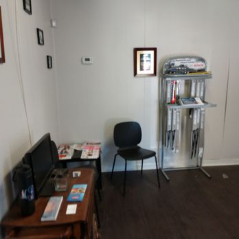 Dupont Auto Repair - Office - Auto Repair Near Me - Charleston, South Carolina Dupont Auto Repair - Office - Auto Repair Near Me - Charleston, South Carolina