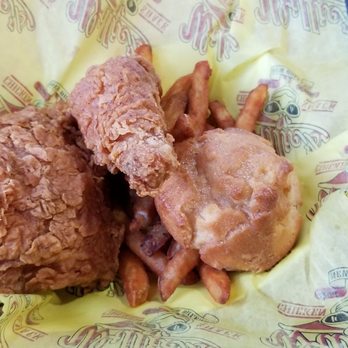 Willie's Chicken Shack - 2 piece dark meat Chicken, Dru.stick and Thigh - Soul Food Near Me - New Orleans, Louisiana