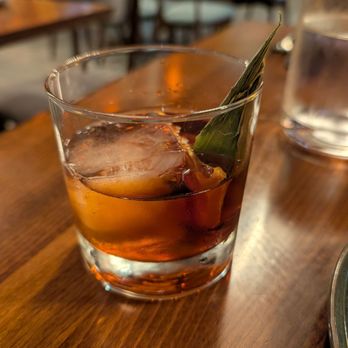 Field-n-Flame Midtown - Cocktail - New American Near Me - Sacramento, California