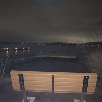 Medina Beach Park - Parks Near Me - Medina, Washington Medina Beach Park - Parks Near Me - Medina, Washington