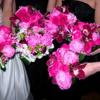 Flora Chicago - Florists Near Me - Chicago, Illinois