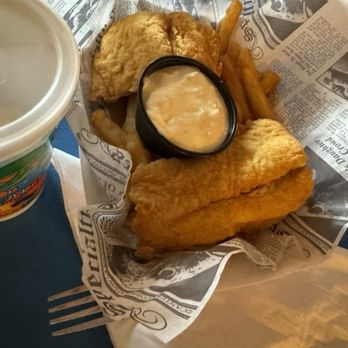 Yanni's Too Restaurant - Kids fish and chips - American Near Me - Coeymans, New York Yanni's Too Restaurant - Kids fish and chips - American Near Me - Coeymans, New York