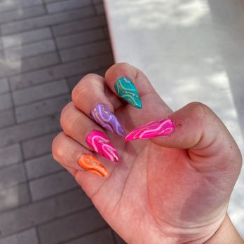 Varnish Lab - Nails - Nail Salons Near Me - Playa Vista, California Varnish Lab - Nails - Nail Salons Near Me - Playa Vista, California