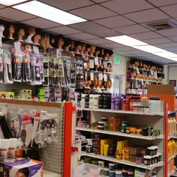 Beauty Plus - Vast array of high quality products for natural or permed hair.