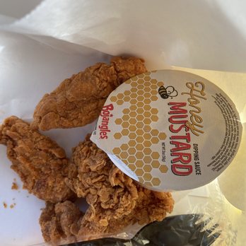 Bojangles - 4 piece chicken tenders - Fast Food Near Me - Hendersonville, Tennessee