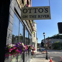 Ottos on the River - Welcome to Otto's