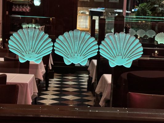 Hemenway's Restaurant by null