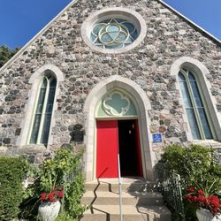 Church of the Holy Communion-Episcopal - Entrance