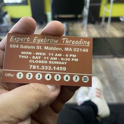 Expert Eyebrow Threading