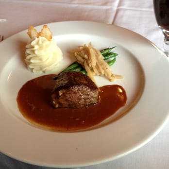 1844 House - Beef tenderloin w/parsnips, green beans, and potato mash - New American Near Me - Potsdam, New York