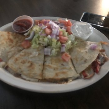 The Goose Bar and Grill - Chicken quesadilla - Barbeque Near Me - Berwick, Pennsylvania