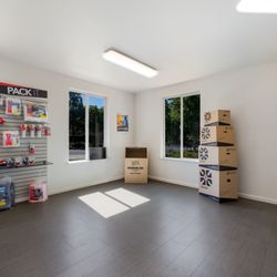 StorQuest Self Storage