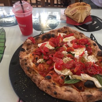Mercato Centrale - Capri pizza, watermelon juice, chicken cacciatore sandwich. - Food Court Near Me - Florence, FI Mercato Centrale - Capri pizza, watermelon juice, chicken cacciatore sandwich. - Food Court Near Me - Florence, FI