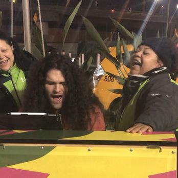 LAX-it - Piano, Pick up area - Airport Shuttles Near Me - Los Angeles, California