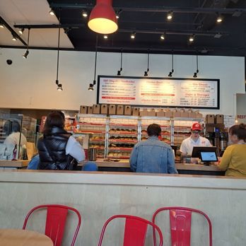 Do-Rite Donuts & Chicken - Donuts Near Me - Chicago, Illinois