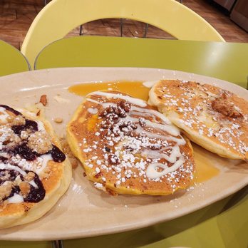 Snooze, an A.M. Eatery - Pancake flight... blueberry Danish, pumpkin pecan and pineapple upside down cake - Breakfast & Brunch Near Me - Boulder, Colorado