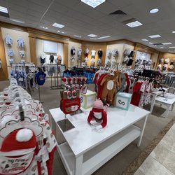 Dillard's