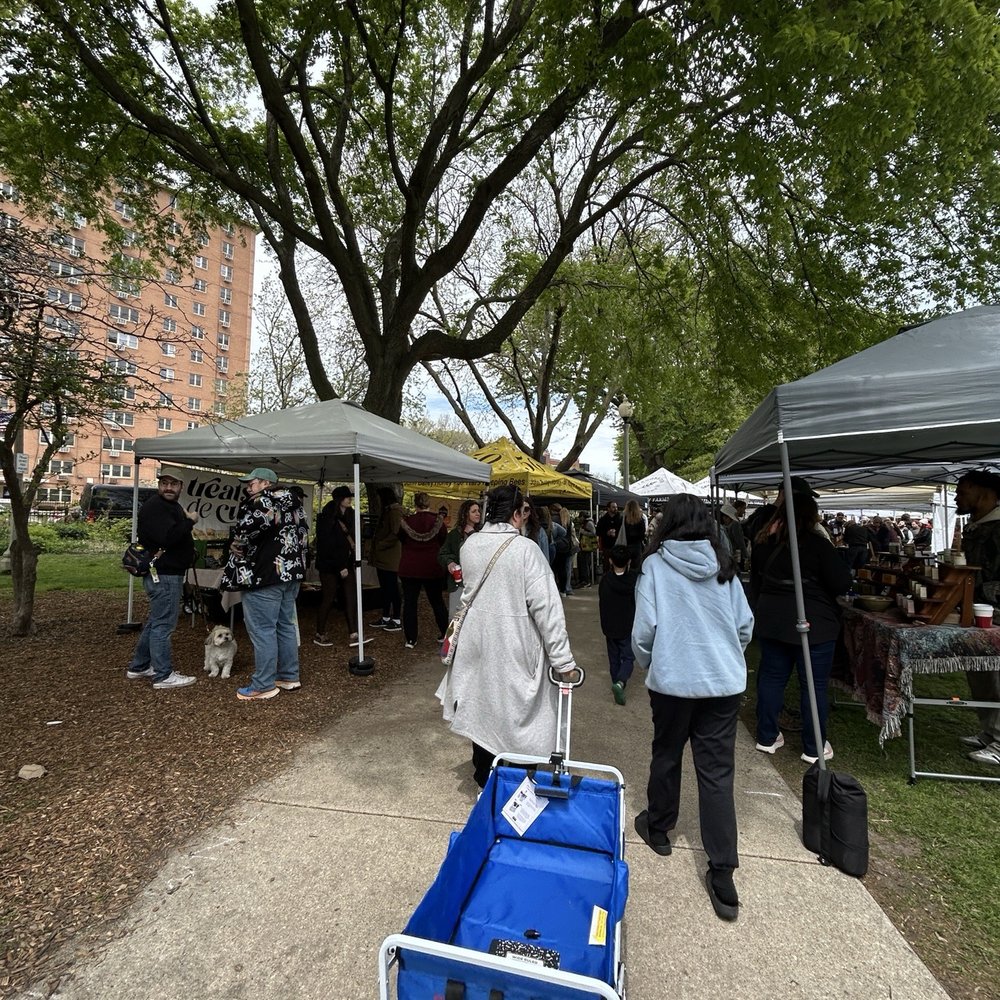 Wicker Park - Farmers Market Near Me - Chicago, Illinois Wicker Park - Farmers Market Near Me - Chicago, Illinois