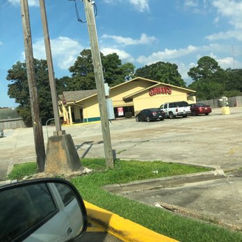Shoney's - Outside parking lot. - American Near Me - Gretna, Louisiana Shoney's - Outside parking lot. - American Near Me - Gretna, Louisiana