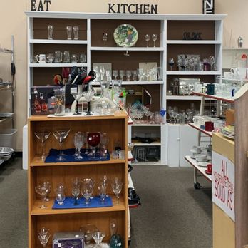 Thrifting 4 Gifting - Housewares - Thrift Stores Near Me - Temecula, California Thrifting 4 Gifting - Housewares - Thrift Stores Near Me - Temecula, California