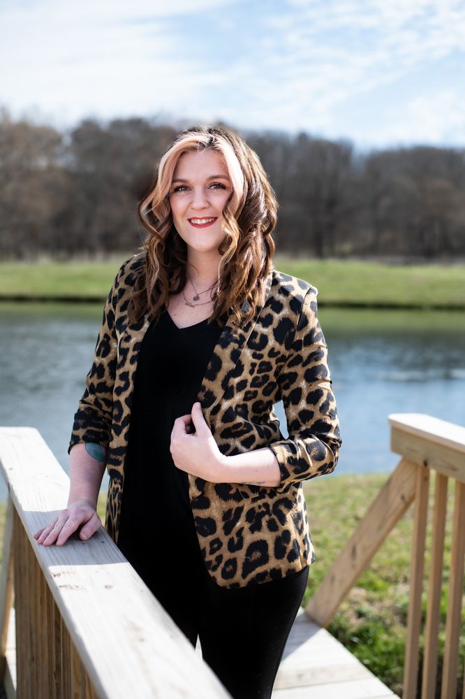 LAURA BETH KING COLLIER AND ASSOCIATES Contact Agent Farmington