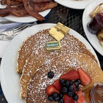 Brekkies - Danish pancakes, side of bacon - Breakfast & Brunch Near Me - Solvang, California