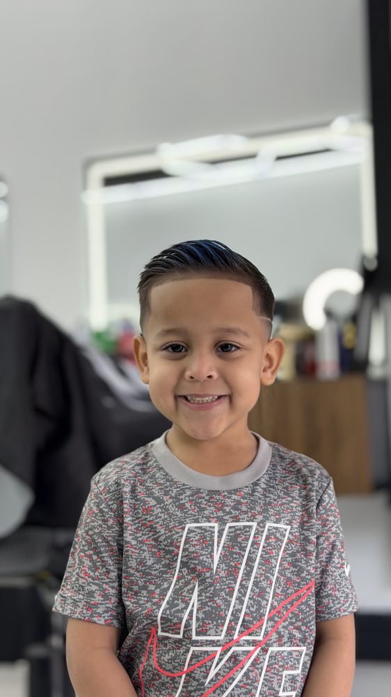 Frankm The Barber Logo