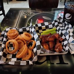 The O on Lane - Onion Rings and Sweet Chili Wings with dipping in BBQ sauce