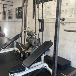 Strength Athlete Rehab - Benches, bars