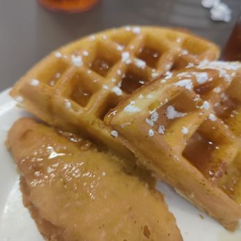 Eggs Up Grill - Breakfast & Brunch Near Me - Germantown, Tennessee Eggs Up Grill - Breakfast & Brunch Near Me - Germantown, Tennessee