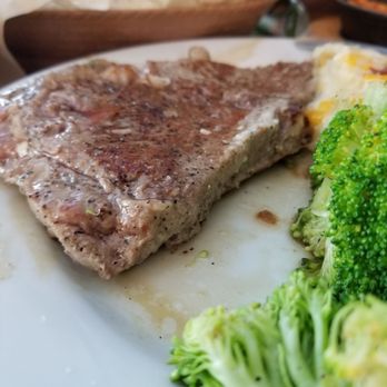 Chili's - I didnt cut this steak - American Near Me - Upland, California Chili's - I didnt cut this steak - American Near Me - Upland, California