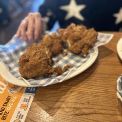 Cracker Barrel Old Country Store - Fried Chicken
